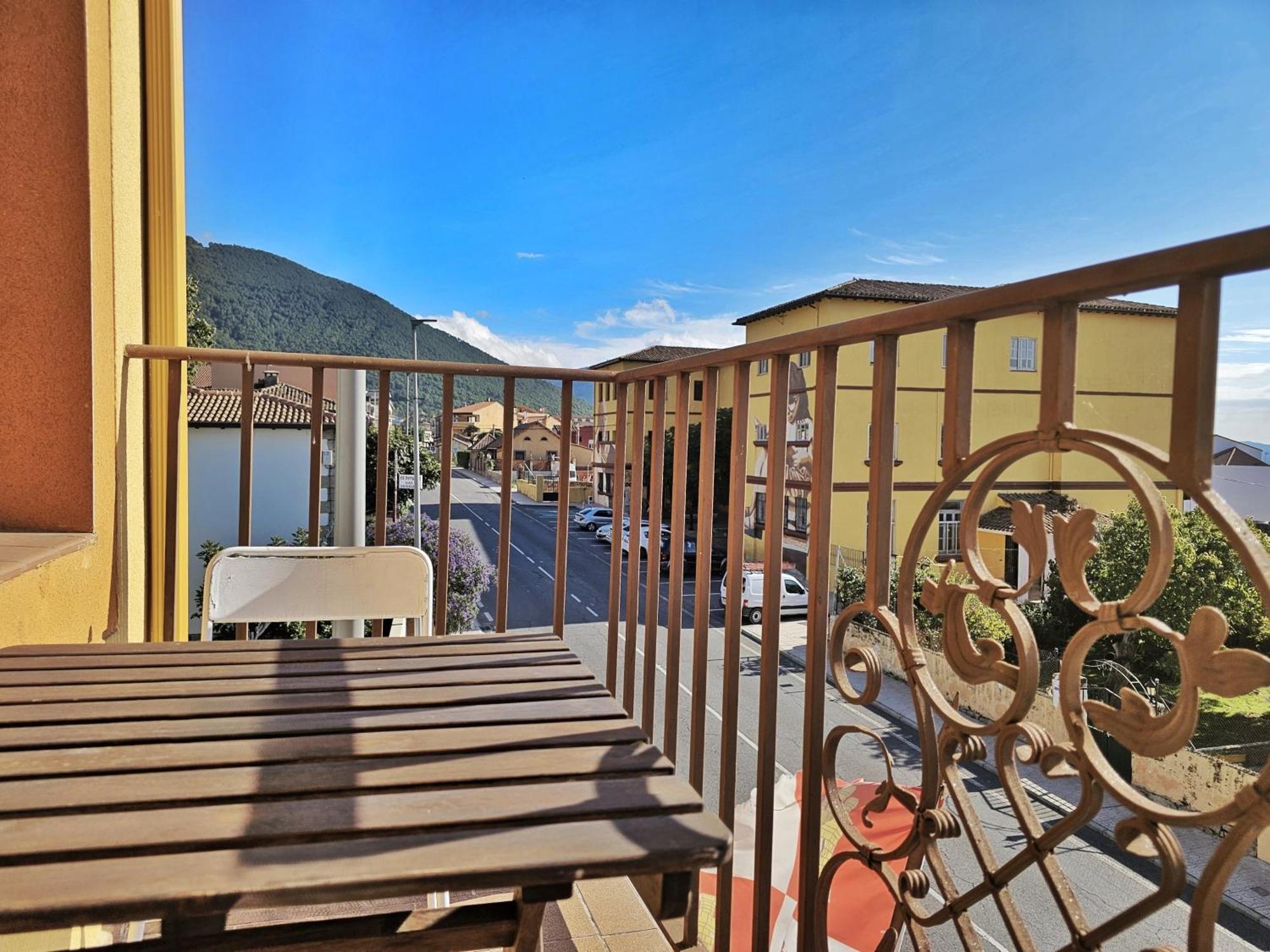 Hostal Mainz Piedralaves Buitenkant foto